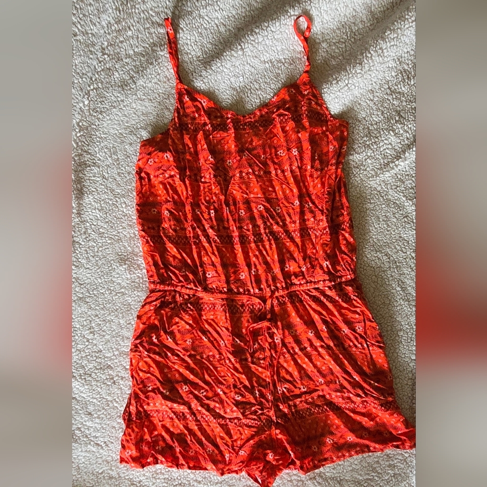 Old Navy Womens Orange and White Romper with Adjustable Straps And Waist